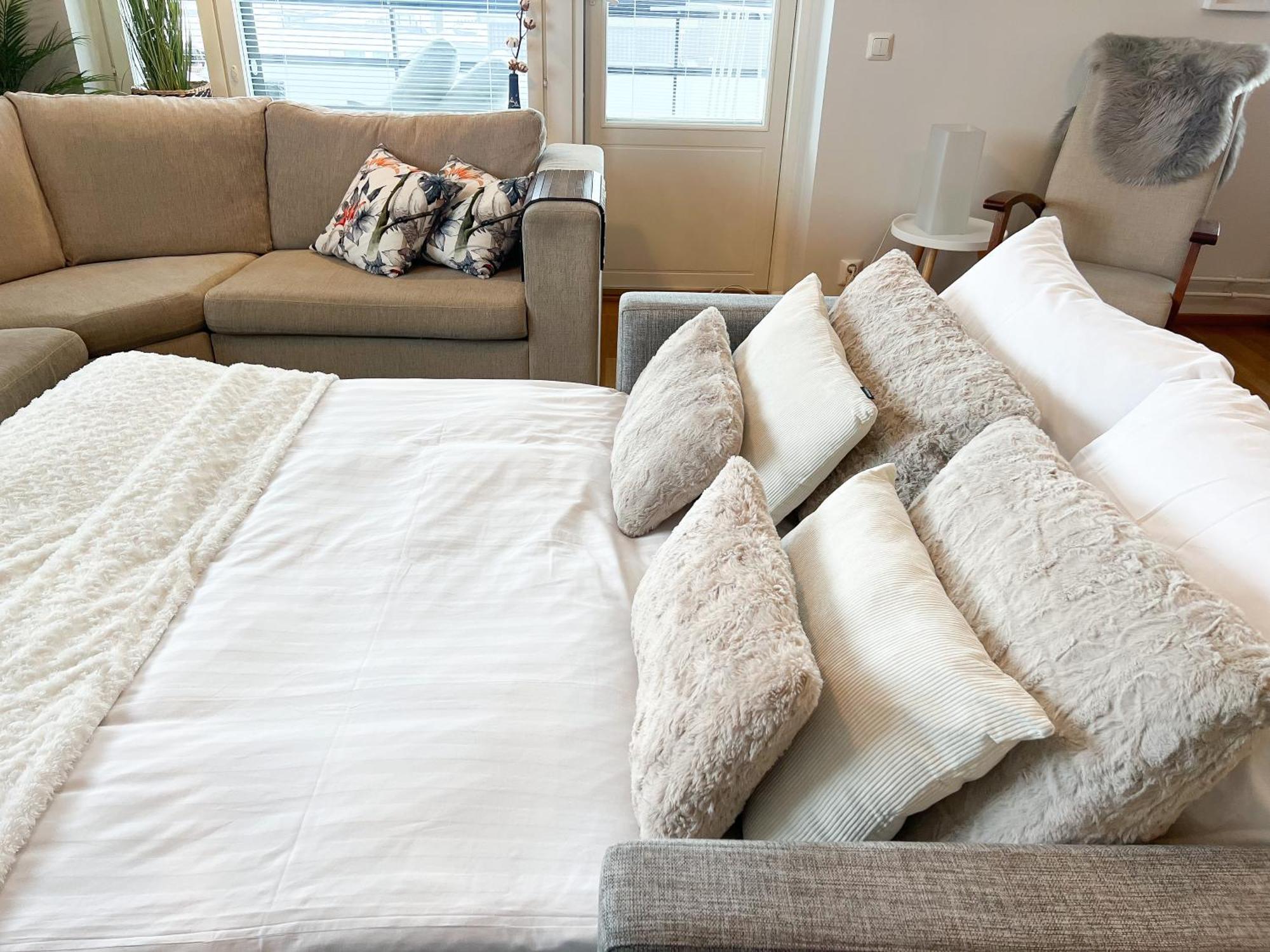 Aurora Penthouse & Suites ロヴァニエミ エクステリア 写真